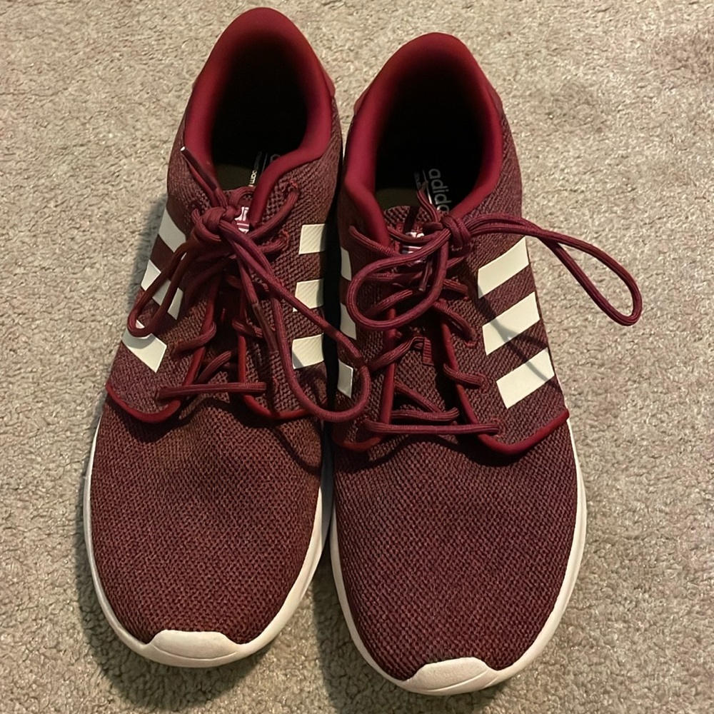 Maroon cloud foam adidas women sneakers